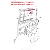 Canaleta de Plastico do Vidro da Porta Traseira - Lado Direito/Passageiro (Superior) - Land Rover Defender - BFG710040 - Marca Allmakes